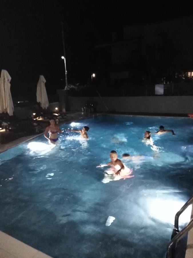 Sunset Aparthotel ปลาตาเรีย ภายนอก รูปภาพ